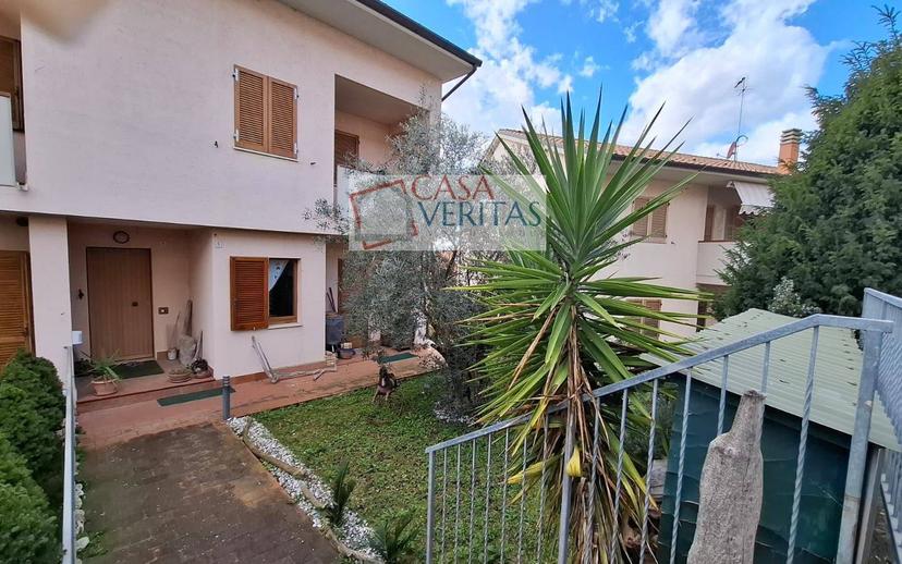 Villa a schiera via Sant'Agostino, Centro, Agugliano — foto 8 di 27