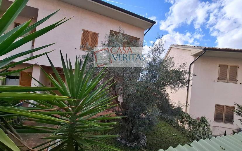 Villa a schiera via Sant'Agostino, Centro, Agugliano — foto 23 di 27