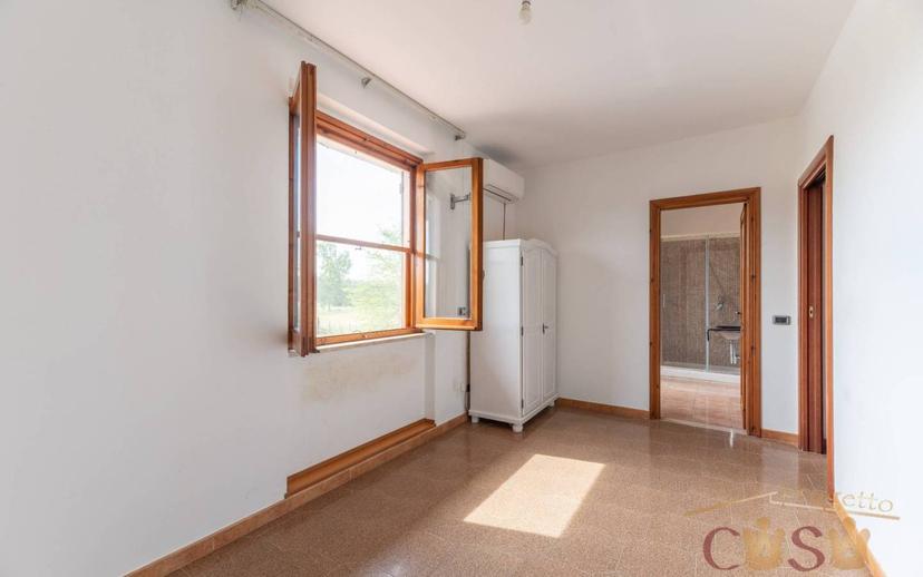 Villa unifamiliare Strada Gorgolicino 1201, Q4, Latina — foto 37 di 57