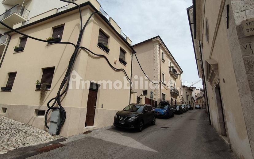 Quadrilocale ottimo stato, secondo piano, Villa Comunale, L'Aquila — foto 58 di 64