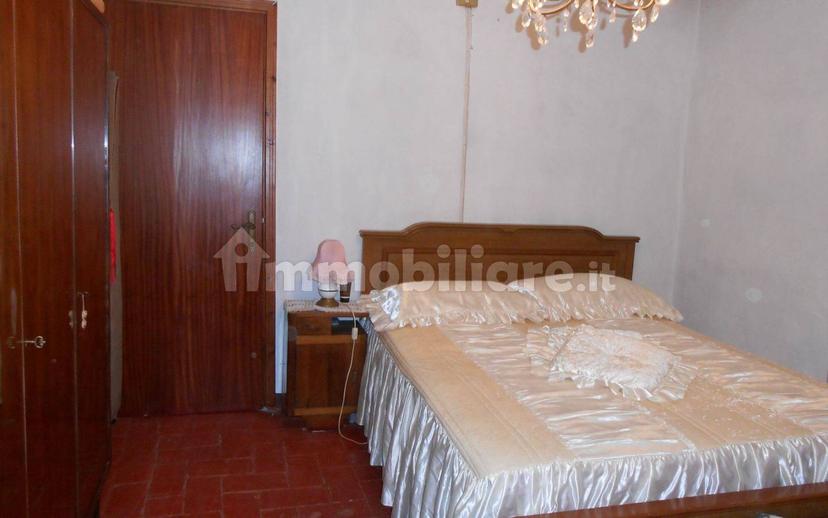 Casale via della Torbola, Villa Basilica — foto 11 di 20