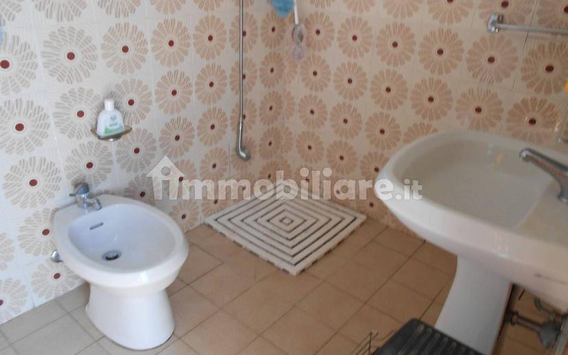 Casale via della Torbola, Villa Basilica — foto 7 di 20