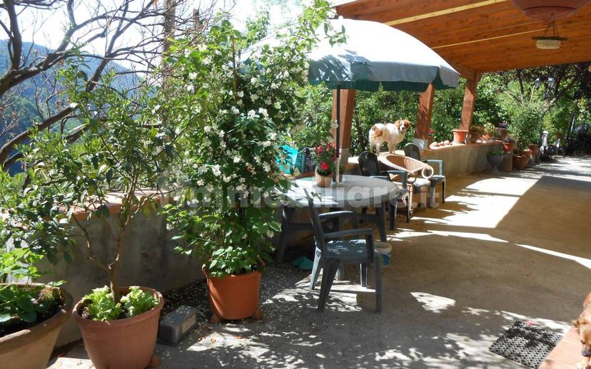 Casale via della Torbola, Villa Basilica — foto 8 di 20