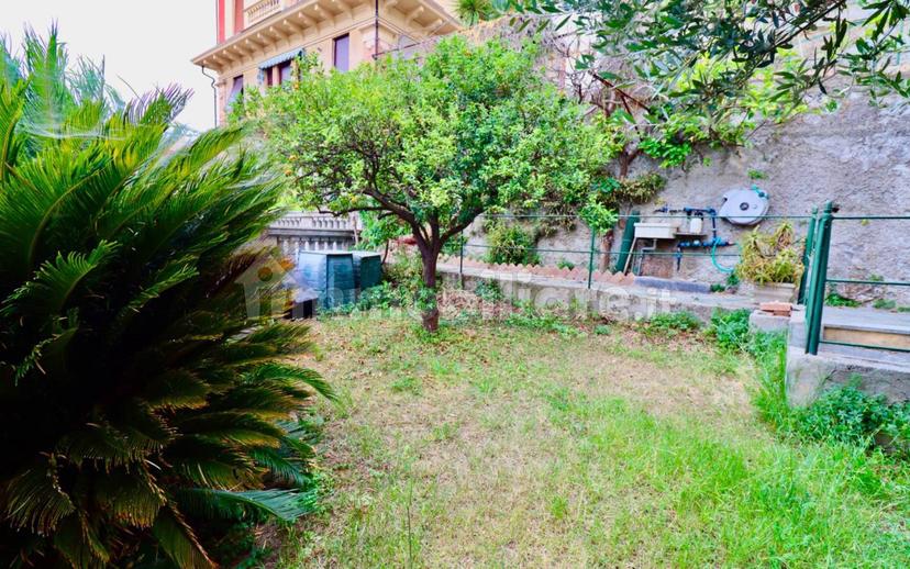 Appartamento in villa, buono stato, 141 m², Borgoratti, Genova — foto 9 di 46