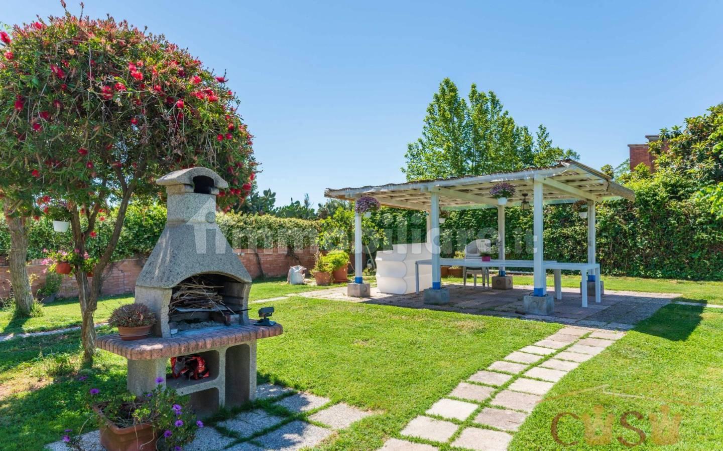 Villa unifamiliare via Tremiti 2, Latina Lido, Latina