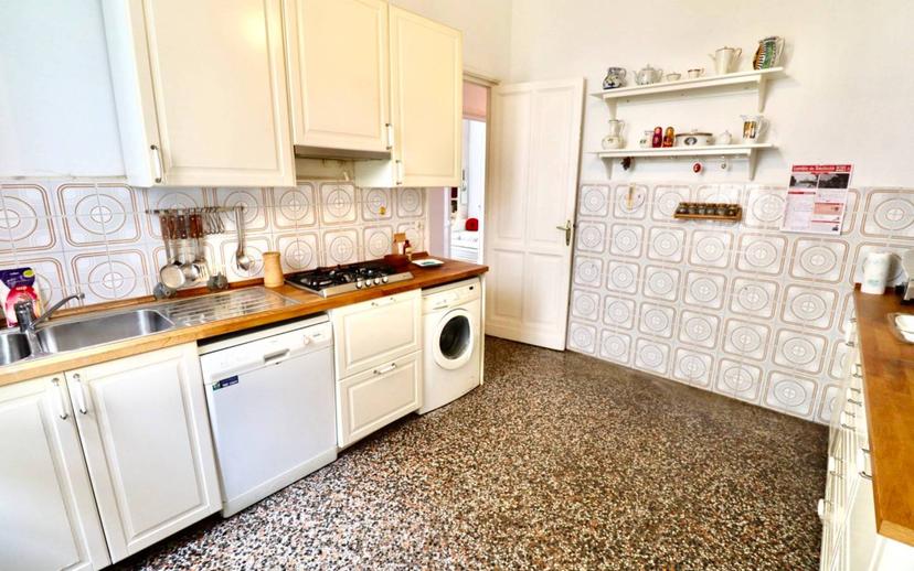 Appartamento in villa, buono stato, 141 m², Borgoratti, Genova — foto 43 di 46