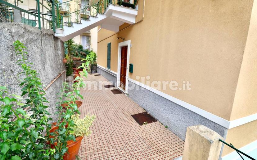 Appartamento in villa, buono stato, 141 m², Borgoratti, Genova