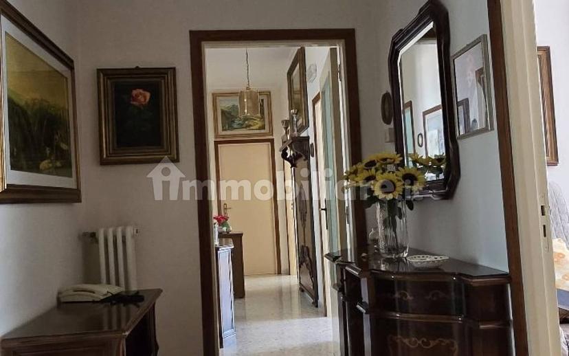 Appartamento viale Aldo Moro 4, Centro, Castellaneta — foto 9 di 17