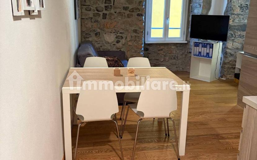 Trilocale vicolo Granai 4, Centro, Lecco — foto 3 di 16