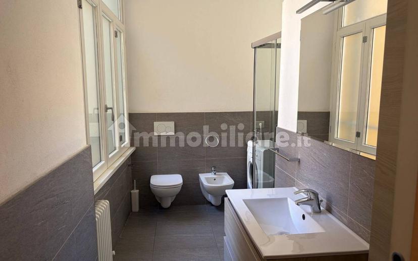 Trilocale vicolo Granai 4, Centro, Lecco — foto 10 di 16
