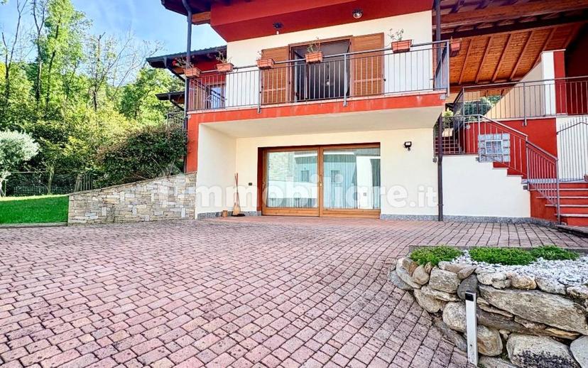 Villa unifamiliare salita dei Castagni, Centro, Pella — foto 11 di 20
