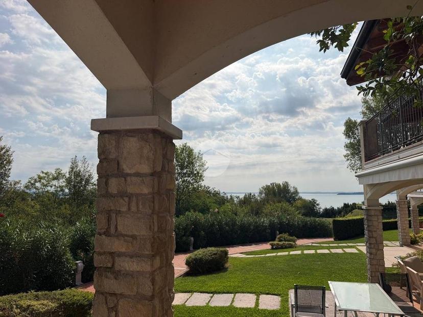 Trilocale via Giovanni Pascoli 18, Montinelle, Manerba del Garda — foto 8 di 22