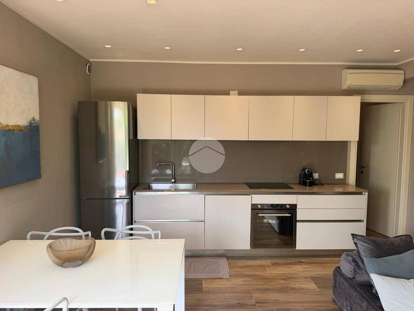 Trilocale via Giovanni Pascoli 18, Montinelle, Manerba del Garda — foto 13 di 22