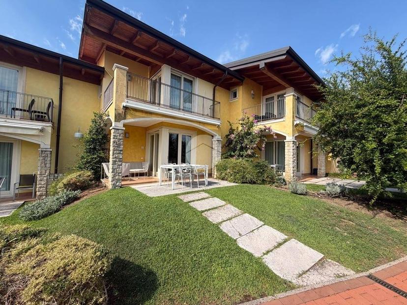 Trilocale via Giovanni Pascoli 18, Montinelle, Manerba del Garda — foto 18 di 22