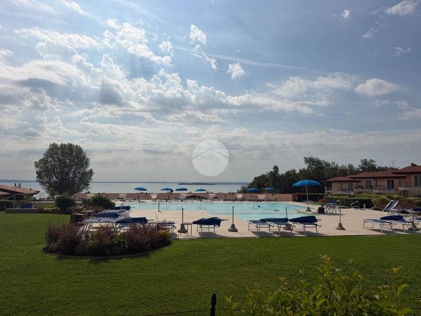Trilocale via Giovanni Pascoli 18, Montinelle, Manerba del Garda — foto 17 di 22