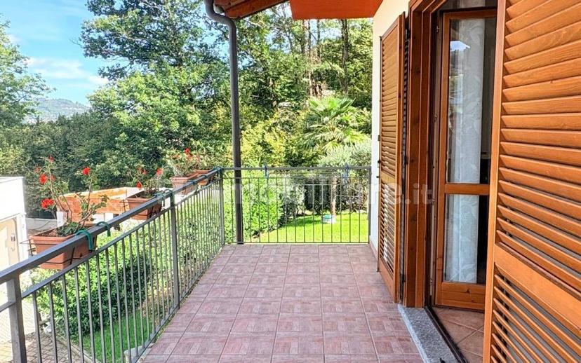 Villa unifamiliare salita dei Castagni, Centro, Pella — foto 5 di 20
