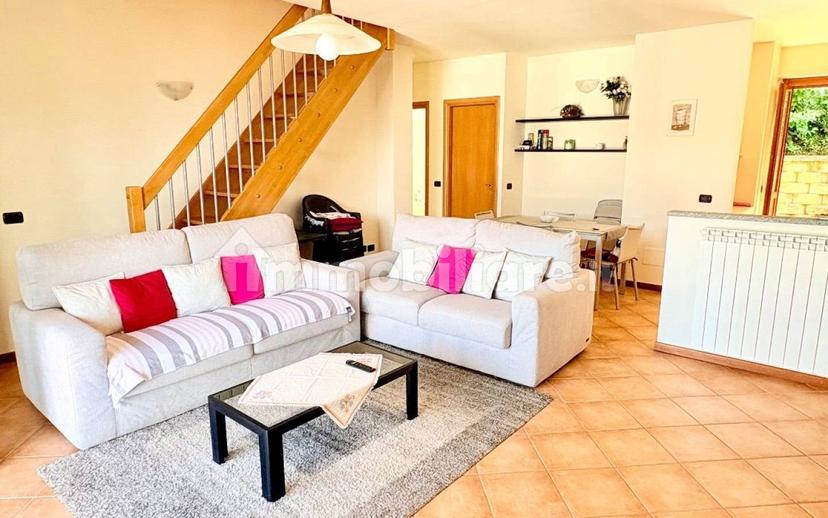 Villa unifamiliare salita dei Castagni, Centro, Pella — foto 12 di 20