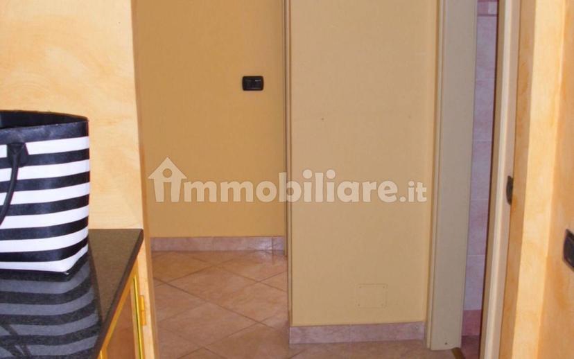 Appartamento via Igino Cocchi, Centro, Aulla — foto 4 di 15