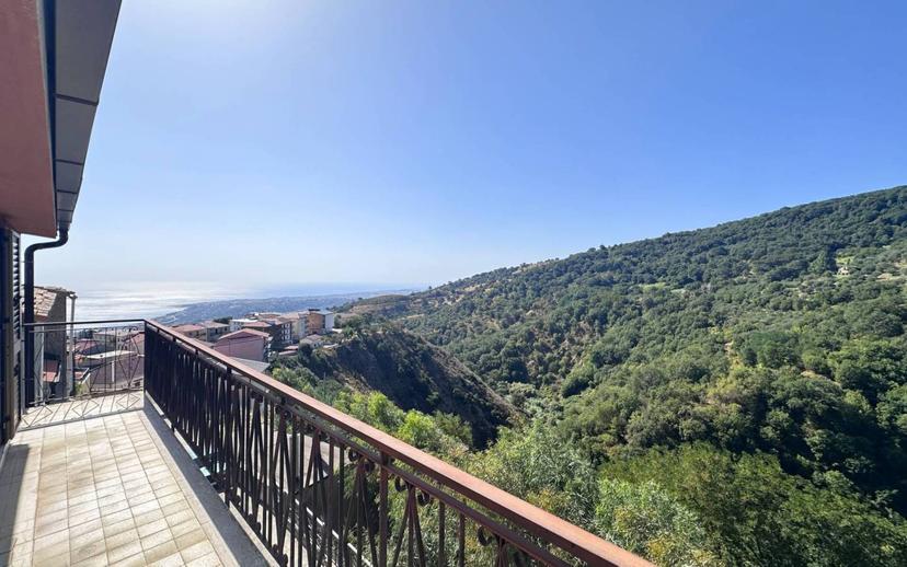 Trilocale vicolo 1 Italo Balbo 2, Centro, Montepaone — foto 11 di 13