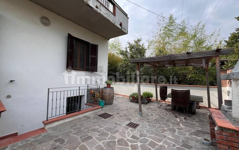Appartamento ottimo stato, piano terra, Città, Montevarchi — foto 7 di 30