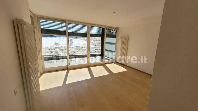 Trilocale ottimo stato, primo piano, Centro, Bolzano — foto 5 di 6