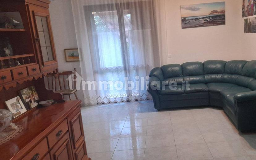 Villa bifamiliare via Giuseppe Saragat 7, Centro, Campomarino — foto 3 di 6