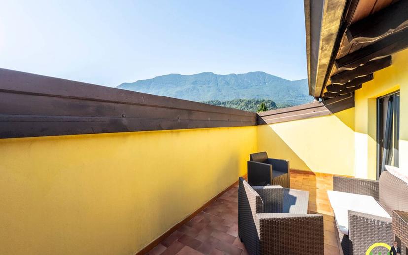 Mansarda via San Rocco 32, Centro, Cavazzo Carnico — foto 10 di 25