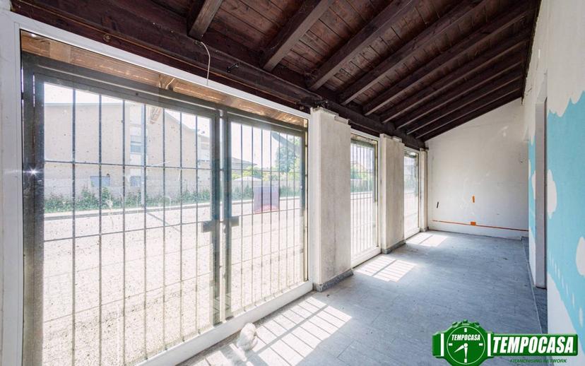 Villa unifamiliare via Roma, Centro, Travacò Siccomario — foto 4 di 14
