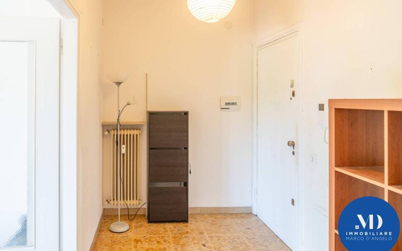 Trilocale via Santa Chiara 12, Gemona - Deciani, Udine