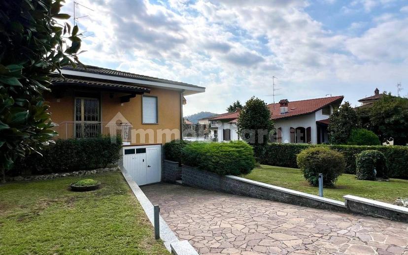 Villa unifamiliare via Ferdinando Magellano, Albano Sant'Alessandro — foto 4 di 8