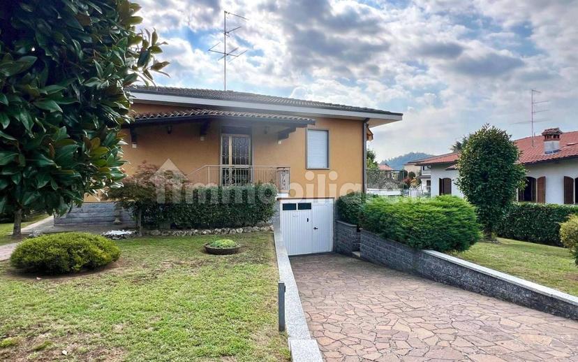 Villa unifamiliare via Ferdinando Magellano, Albano Sant'Alessandro — foto 5 di 8