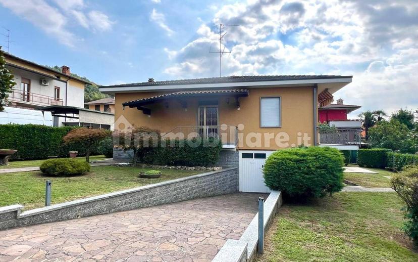 Villa unifamiliare via Ferdinando Magellano, Albano Sant'Alessandro — foto 2 di 8