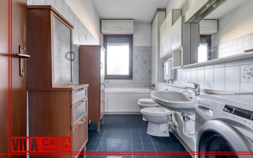 Quadrilocale buono stato, su più livelli, Pilastro, Bologna — foto 33 di 37