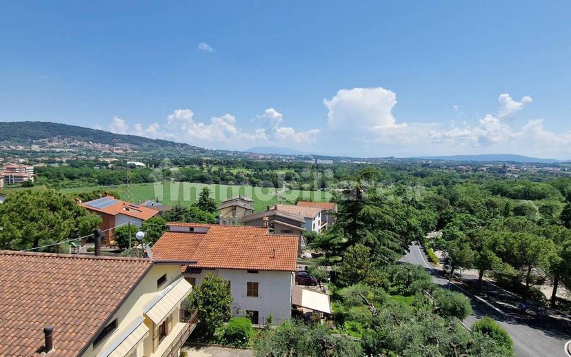 Trilocale via Carlo Cattaneo, San Mariano, Corciano — foto 30 di 44