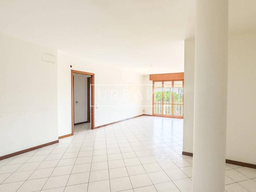 Quadrilocale viale Domenico Bolognesi, Spazzoli - Medaglie D'Oro, Forlì — foto 7 di 12