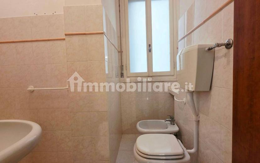 Trilocale viale Giacomo Matteotti 14, Centro, Salsomaggiore Terme — foto 14 di 20