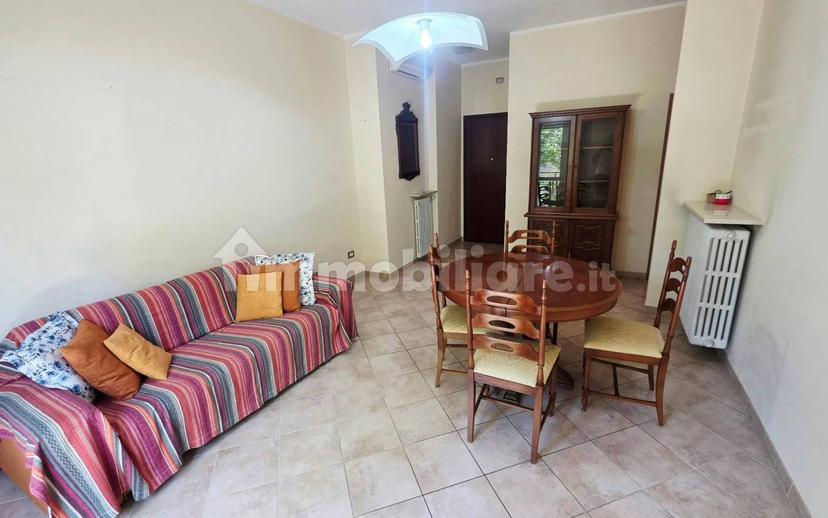Trilocale viale Giacomo Matteotti 14, Centro, Salsomaggiore Terme — foto 4 di 20