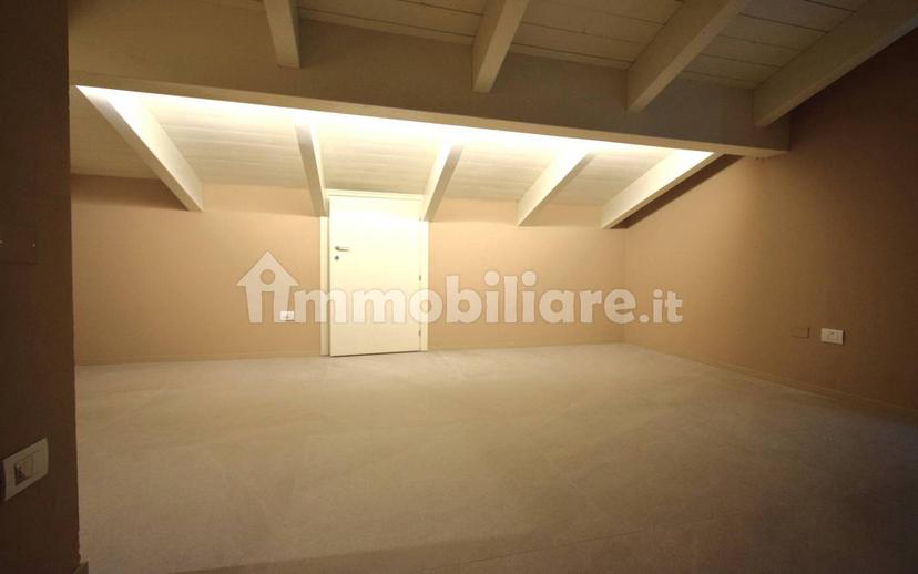 Villa bifamiliare, ottimo stato, 251 m², Vigatto, Parma — foto 30 di 31