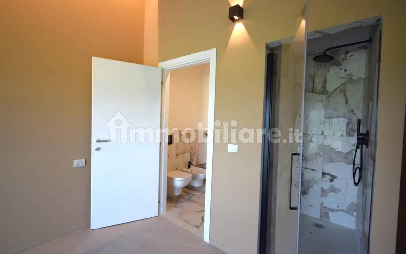 Villa bifamiliare, ottimo stato, 251 m², Vigatto, Parma — foto 7 di 31