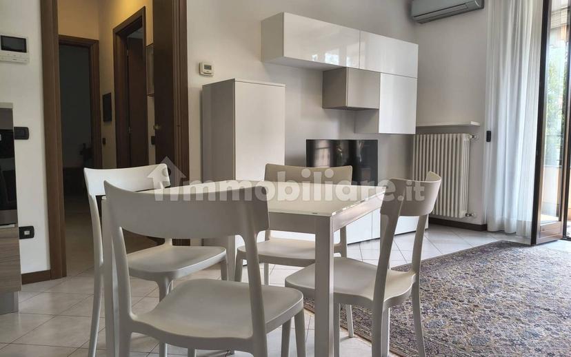 Trilocale ottimo stato, primo piano, Centro, Lentate sul Seveso — foto 9 di 16