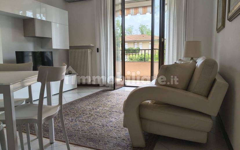 Trilocale ottimo stato, primo piano, Centro, Lentate sul Seveso — foto 10 di 16