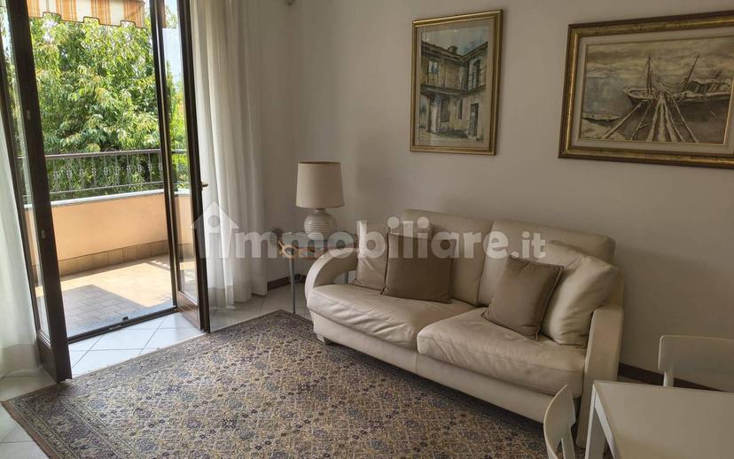 Trilocale ottimo stato, primo piano, Centro, Lentate sul Seveso — foto 5 di 16