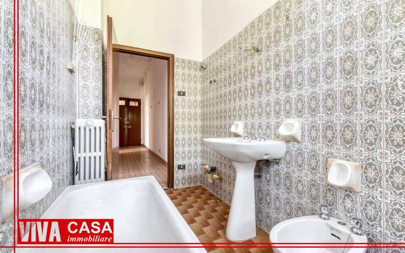 Trilocale da ristrutturare, secondo piano, Centro, Castenaso — foto 23 di 29