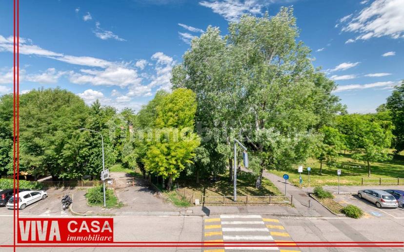 Trilocale da ristrutturare, secondo piano, Centro, Castenaso — foto 6 di 29