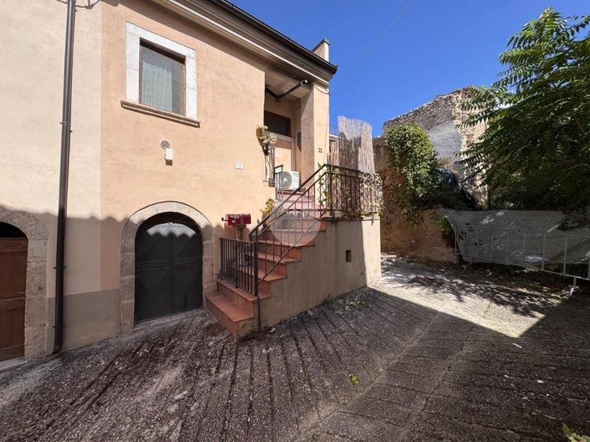 Trilocale via Del Sole 1, San Martino, Barisciano — foto 11 di 18