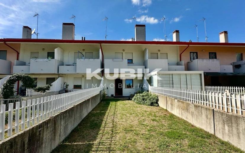 Villa a schiera via Umberto Zilli, Beivars, Udine — foto 18 di 18