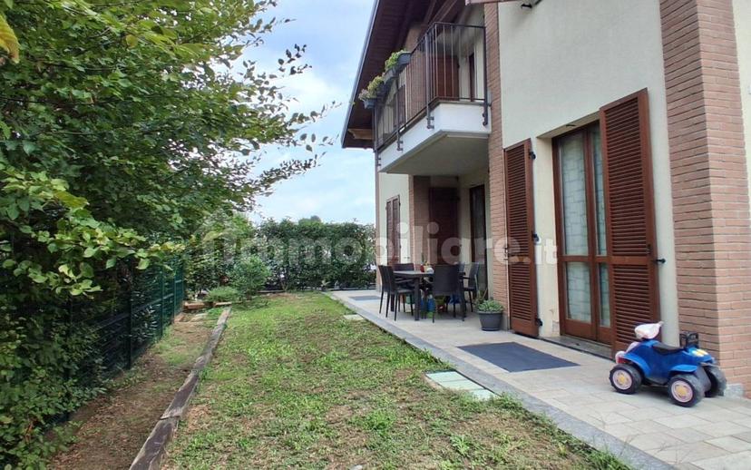 Villa bifamiliare via Francesco Petrarca 17, Rogoredo Valaperta Rimoldo, Casatenovo — foto 12 di 41