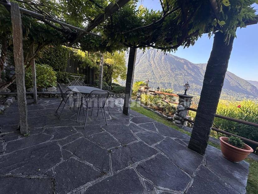 Trilocale via Belvedere, Centro, Carlazzo — foto 11 di 25