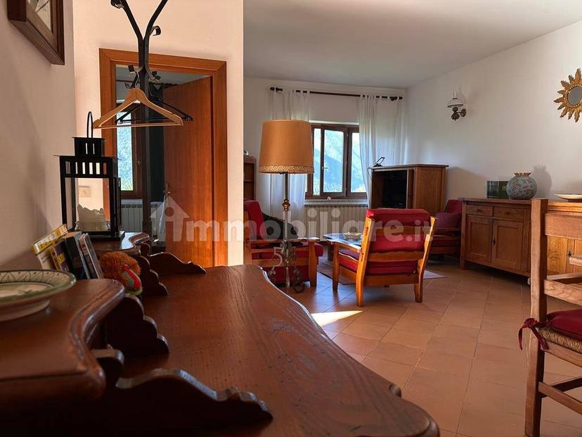 Trilocale via Belvedere, Centro, Carlazzo — foto 25 di 25