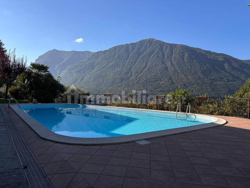 Trilocale via Belvedere, Centro, Carlazzo — foto 6 di 25